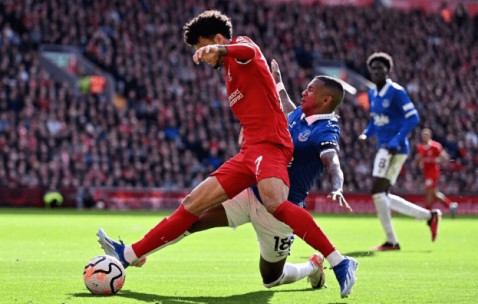 英联杯失利！水晶宫三杀利物浦士气低迷